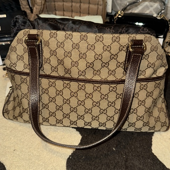🍀 Buyer’s Appreciation - Gucci, Christian Louboutin & More - Picture 4 of 6
